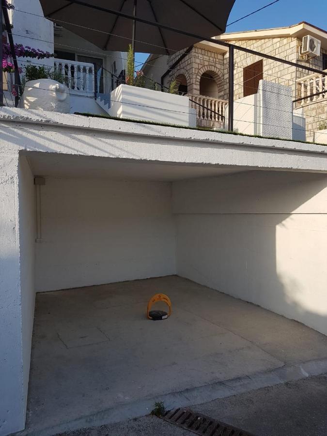Waterfront Townhouse Sunset View With Garage Apartment Bigovo Exterior photo